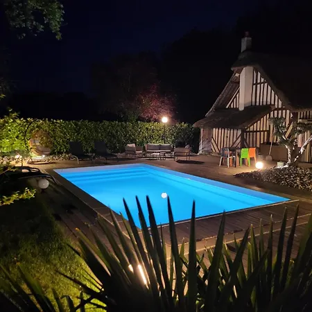 Maison Normande, Piscine Chauffee, A Quelques Minutes De La Et De Deauville, Houlgate, Cabourg Feriehus